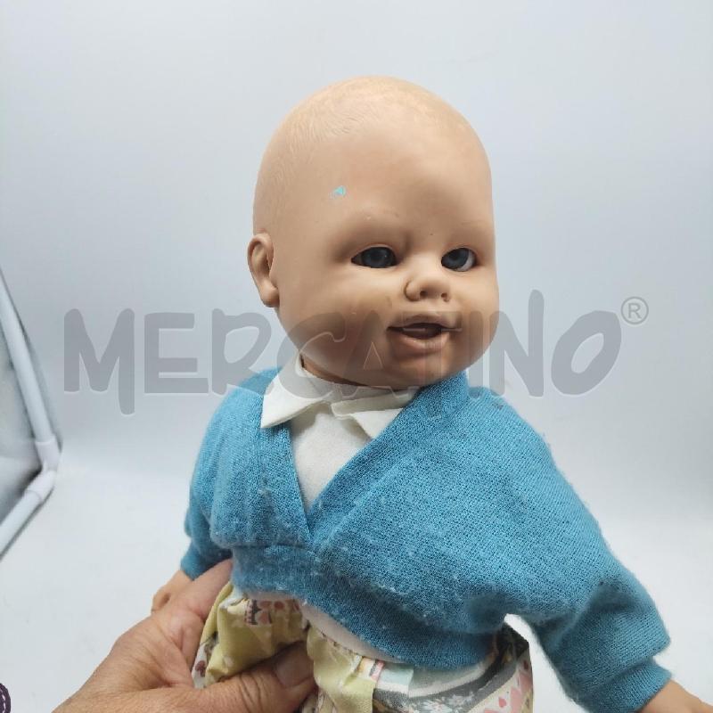 BAMBOLA VINTAGE MAGLIA AZZURRA PANTALONE DISEGNI | Mercatino dell'Usato Domodossola 2