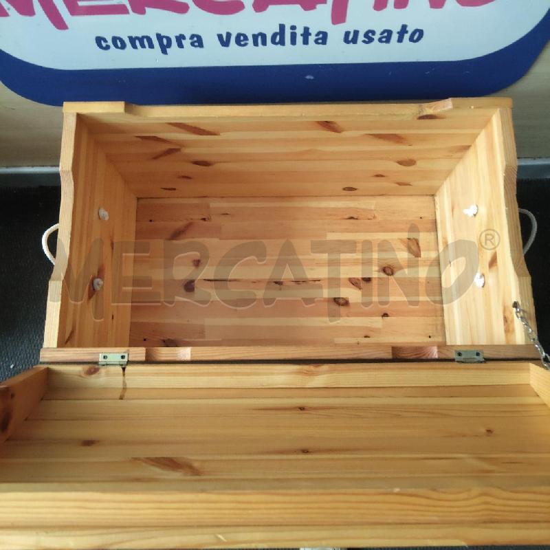 BAULE LEGNO CHIARO CON ROTELLE | Mercatino dell'Usato Domodossola 3