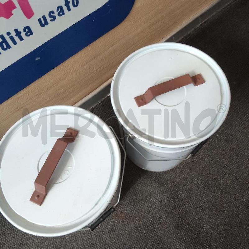 BIDONE CON COPERCHIO BIANCHI METALLO  | Mercatino dell'Usato Domodossola 2