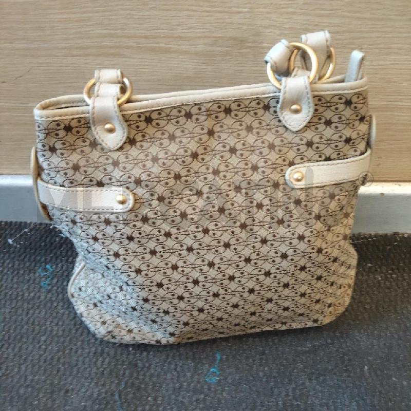 BORSA DONNA GUESS NERA STAMPA COCCODRILLO  | Mercatino dell'Usato Domodossola 2