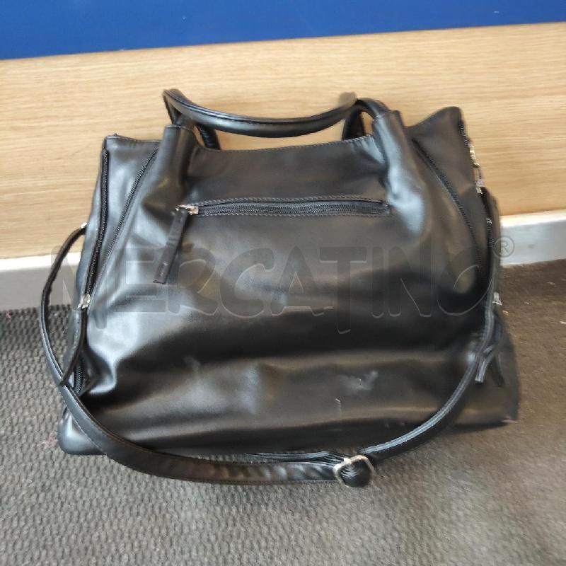 BORSA DONNA NERA BUGATTI | Mercatino dell'Usato Domodossola 2