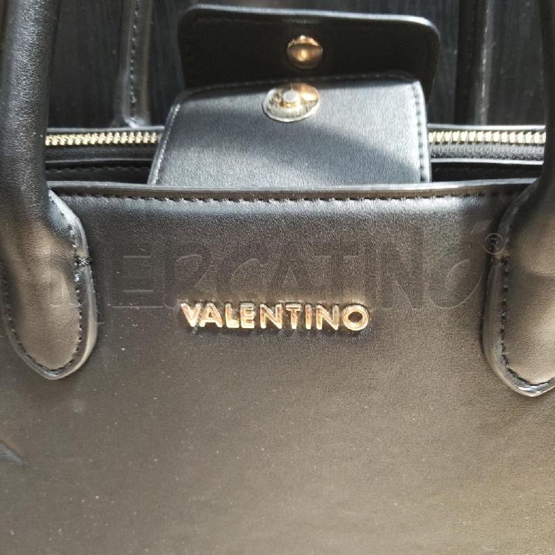 BORSA DONNA NERA VALENTINO TRACOLLA BIANCA NERA  | Mercatino dell'Usato Domodossola 3