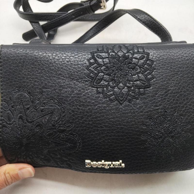 BORSA DONNA PICCOLA NERA TRACOLLA DESIGUAL  | Mercatino dell'Usato Domodossola 2