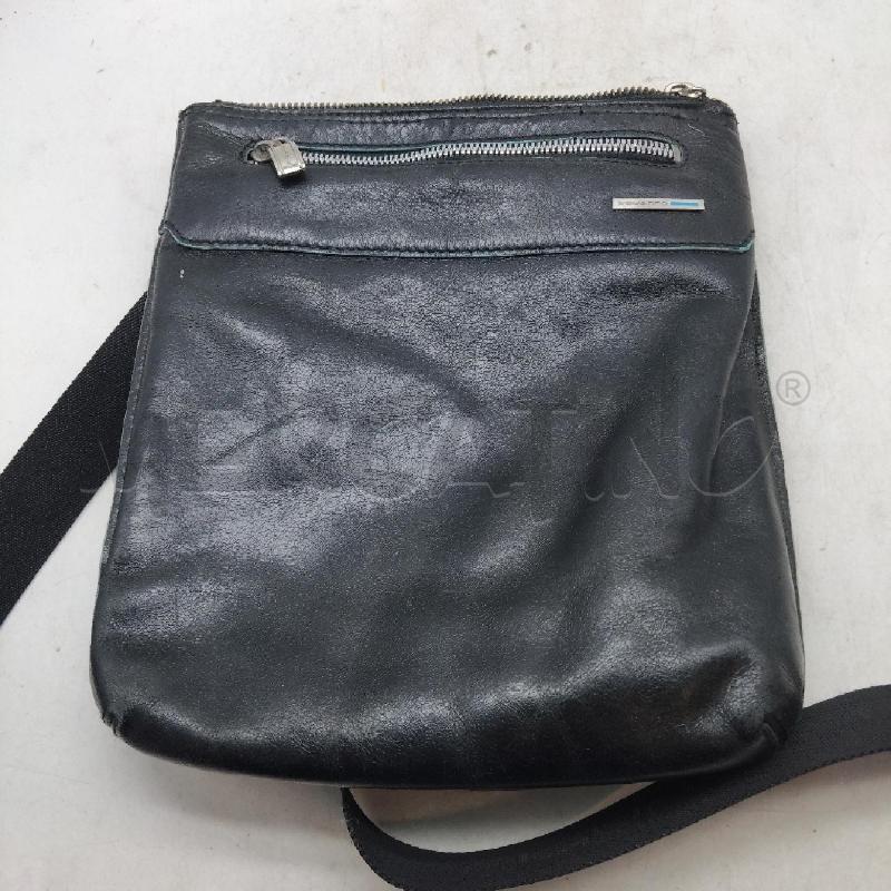 BORSELLO UOMO NERO PIQUADRO | Mercatino dell'Usato Domodossola 1