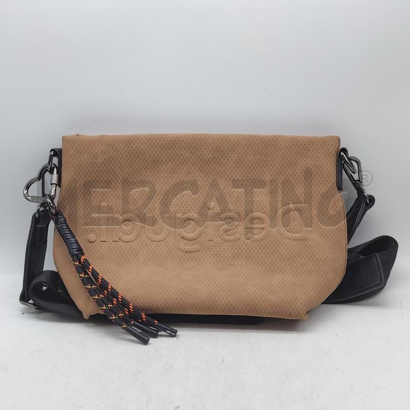 BORSETTA DONNA BEIGE TRACOLLA NERA DESIGUAL  | Mercatino dell'Usato Domodossola 1