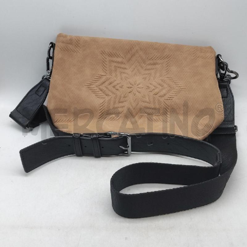 BORSETTA DONNA BEIGE TRACOLLA NERA DESIGUAL  | Mercatino dell'Usato Domodossola 2