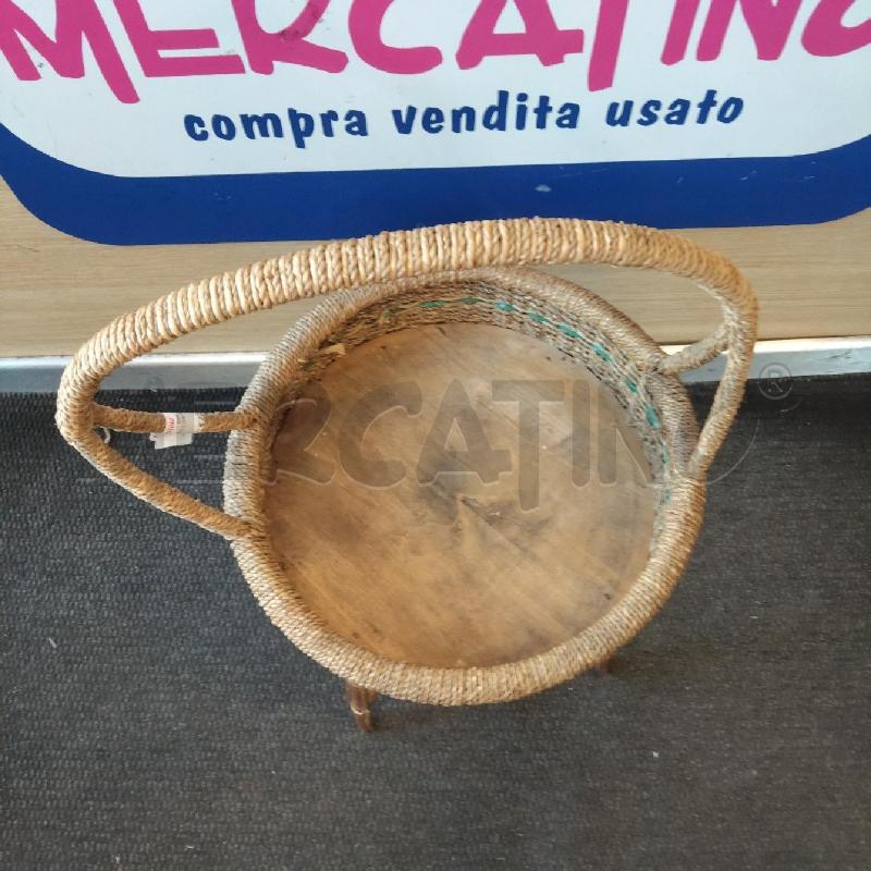 CESTINO CON GAMBE IN VIMINI  | Mercatino dell'Usato Domodossola 2
