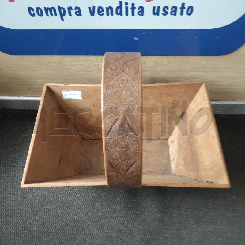 CESTO LEGNO MANICO INCISO | Mercatino dell'Usato Domodossola 2
