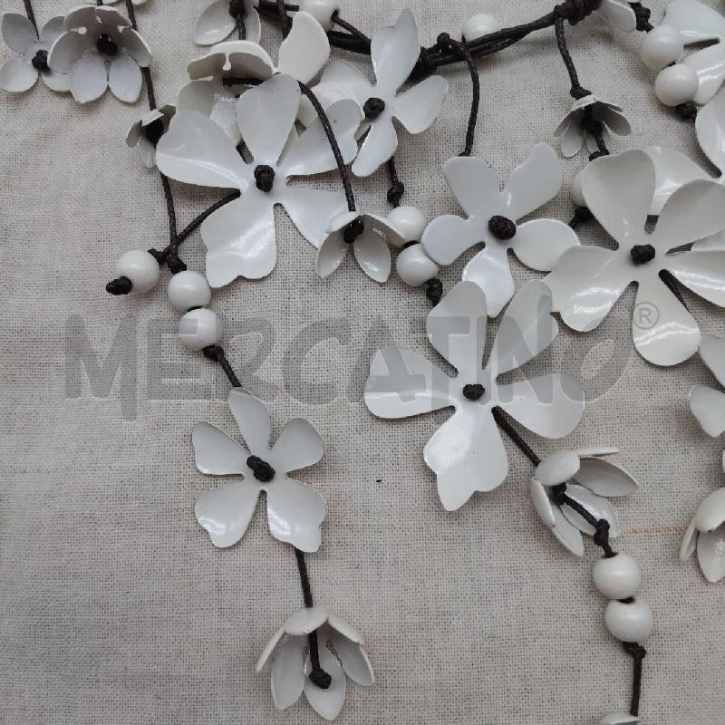 COLLANA FIORI METALLO BIANCHI CATENA | Mercatino dell'Usato Domodossola 2