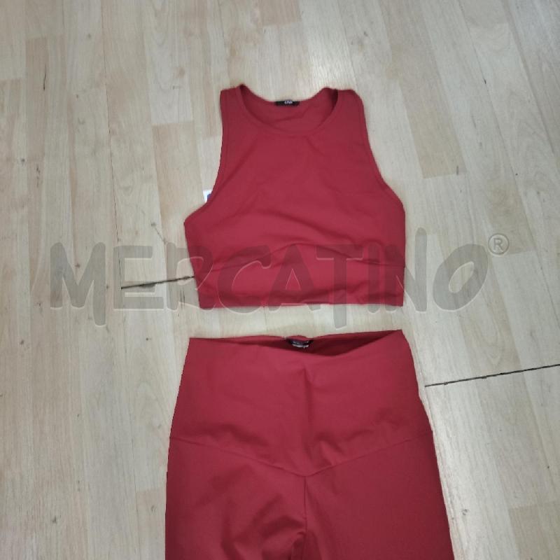 COMPLETO DONNA SPORT ROSSO TEZENIS TOP+LEGGHI | Mercatino dell'Usato Domodossola 1
