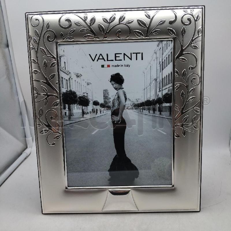 CORNICE PORTA FOTO VALENTI ALBERO DELLAVITA 27X33 | Mercatino dell'Usato Domodossola 1