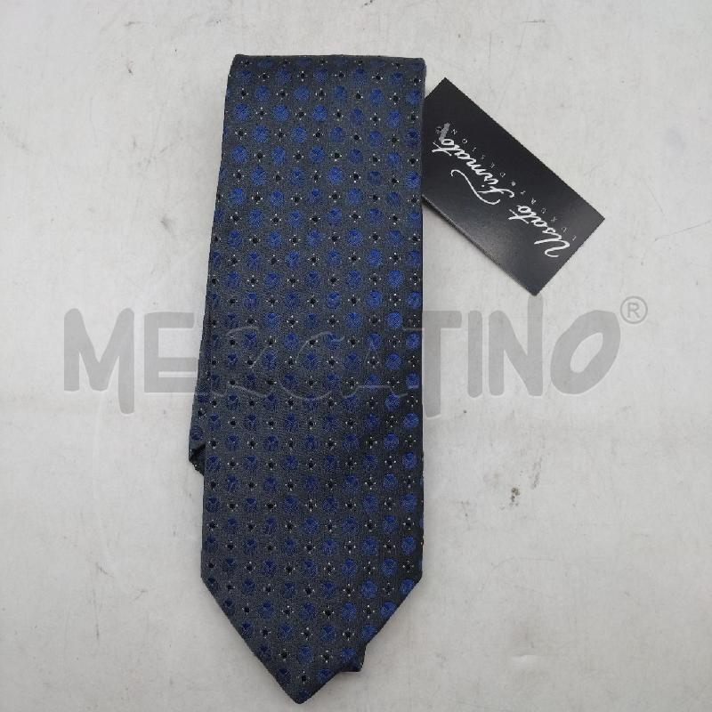 CRAVATTA BLU FANTASIA VALENTINO | Mercatino dell'Usato Domodossola 1