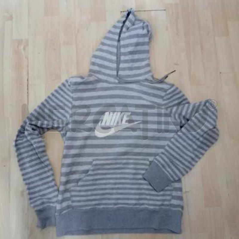 Felpa donna nike grigia righe cappuccio