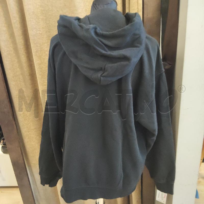 FELPA UOMO NERA LEVI'S CAPPUCCIO | Mercatino dell'Usato Domodossola 2