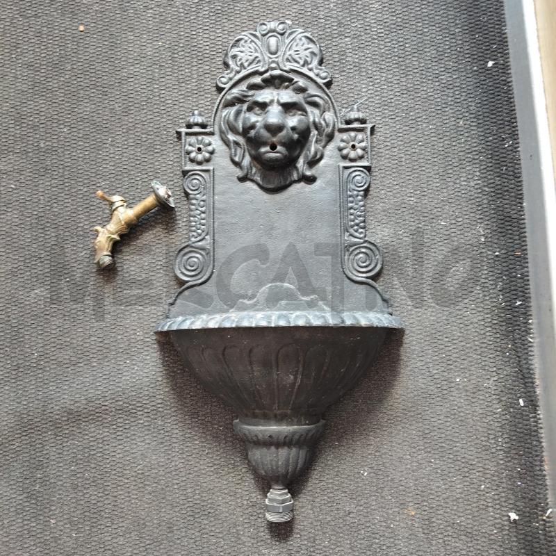 FONTANA IN GHISA RUBINETTO OTTONE | Mercatino dell'Usato Domodossola 1