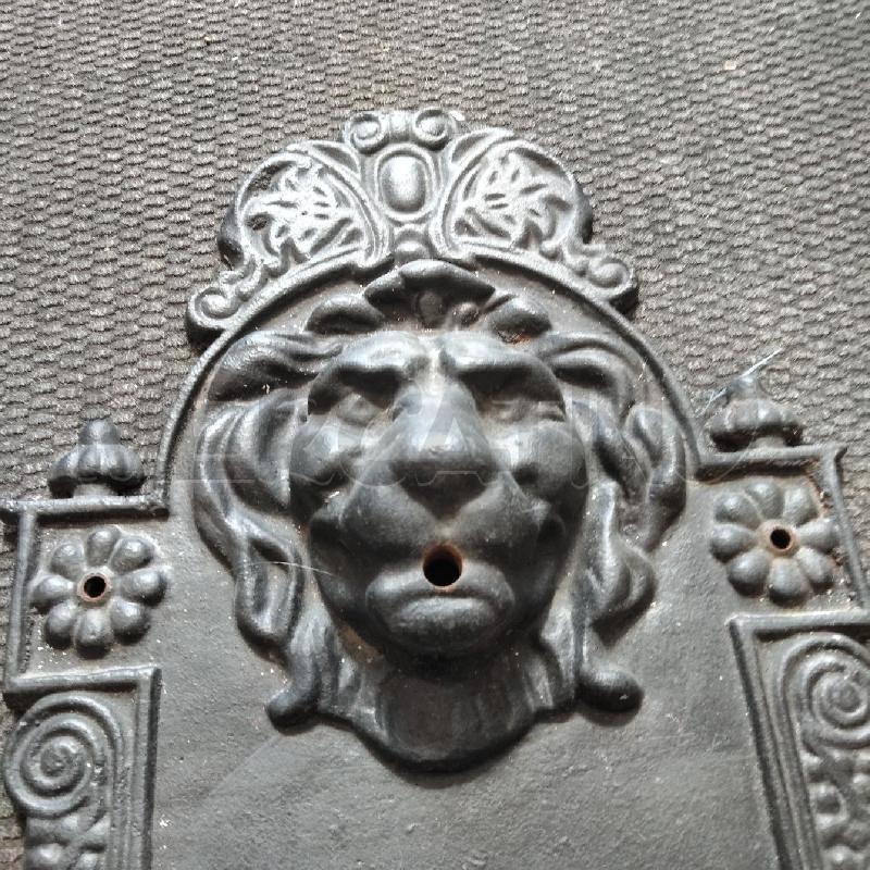 FONTANA IN GHISA RUBINETTO OTTONE | Mercatino dell'Usato Domodossola 2