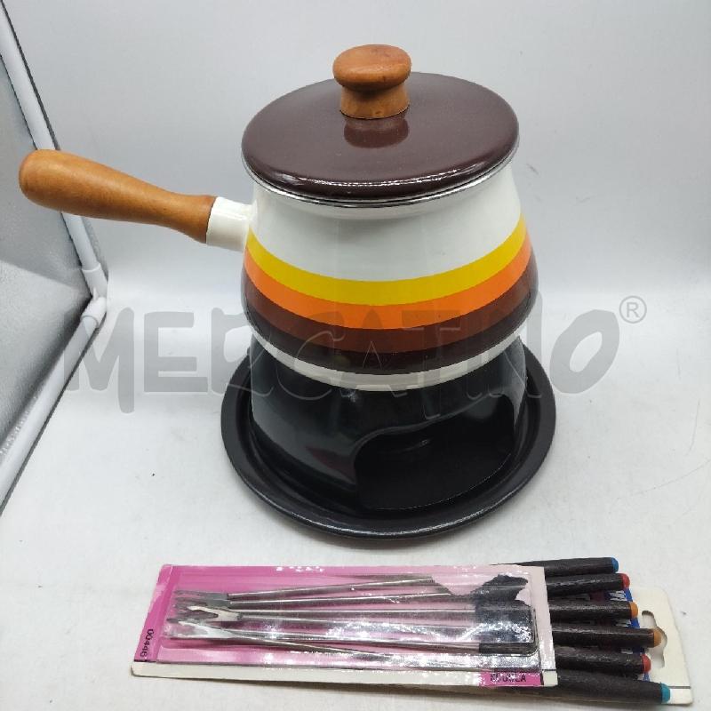 FORNELLO PER BOURGHIGNONE COMPLETO FORCHETTE | Mercatino dell'Usato Domodossola 1