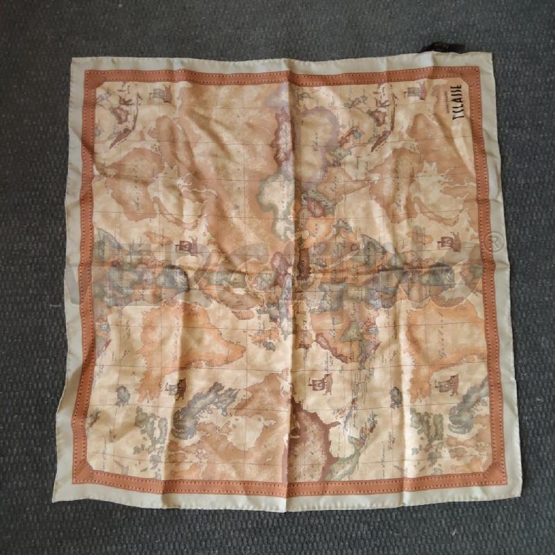 FOULARD PRIMA CLASSE ALVIERO MARTINI | Mercatino dell'Usato Domodossola 3