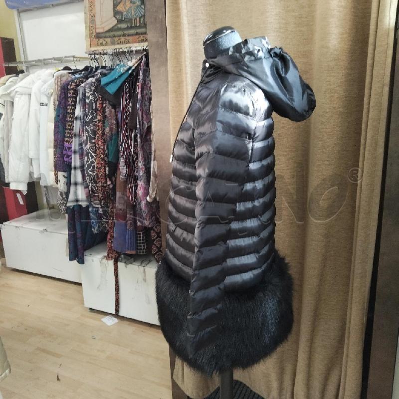 GIACCA DONNA IMBOTTITA BORDO PELLICCIA SINTENTICA ELISABETTA FRANCHI | Mercatino dell'Usato Domodossola 2