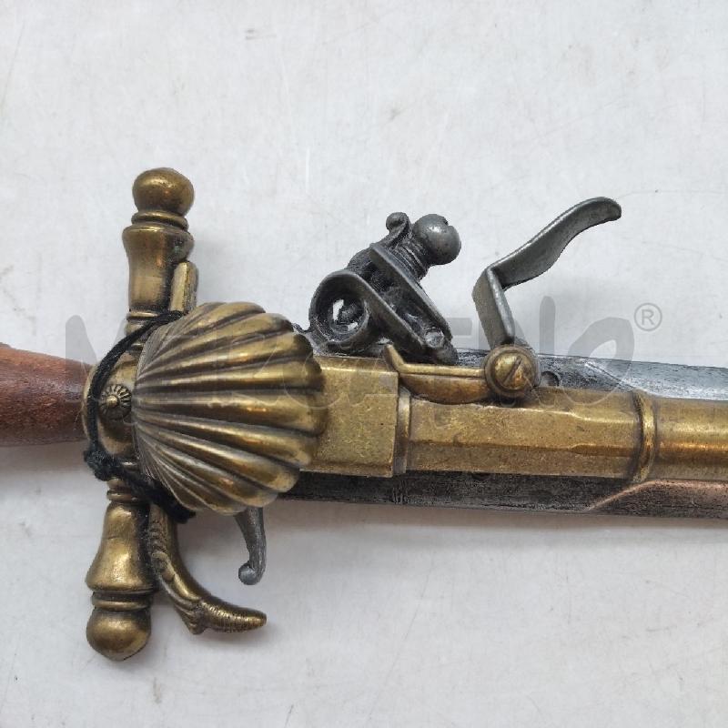 GIOCO PUGNALE PISTOLA  | Mercatino dell'Usato Domodossola 2