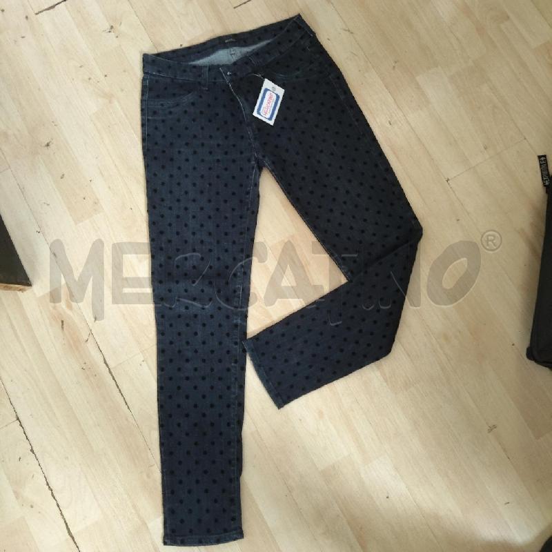 JEANS DONNA SCURI POIS NERI KOCCA | Mercatino dell'Usato Domodossola 1