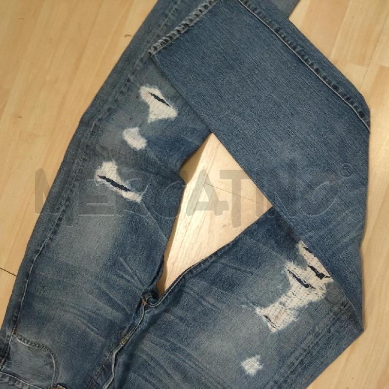 JEANS UOMO LEVI'S STRAPPATI E CUCITI | Mercatino dell'Usato Domodossola 3