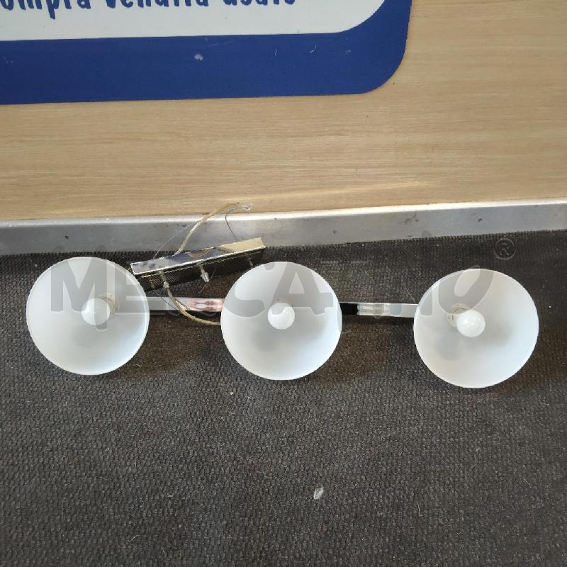LAMPADARIO ACCIAIO 3 LUCI VETRO BIANCO SATINATO | Mercatino dell'Usato Domodossola 3