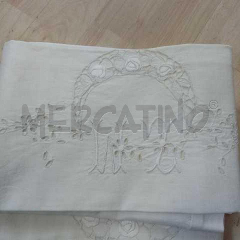 LENZUOLO MATRIMONIALE CON FERDE LETTERE RICAMO  | Mercatino dell'Usato Domodossola 2