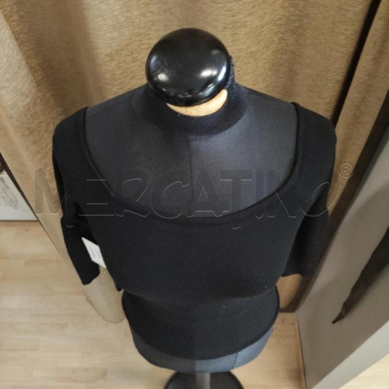 MAGLIA DONNA GUESS NERA SCOLLO BARCA MANICHE SVASATE | Mercatino dell'Usato Domodossola 2