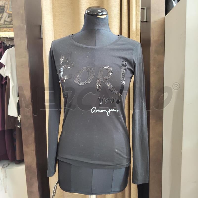 MAGLIA DONNA NERA M.L. ARMANI STRASS E SCRITTE | Mercatino dell'Usato Domodossola 1