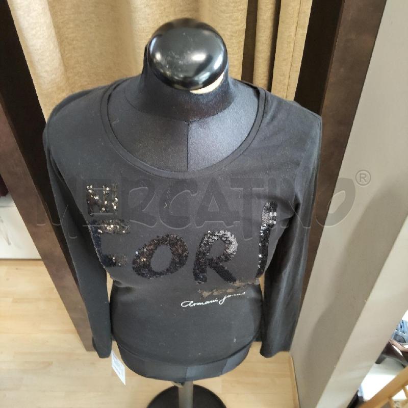 MAGLIA DONNA NERA M.L. ARMANI STRASS E SCRITTE | Mercatino dell'Usato Domodossola 2