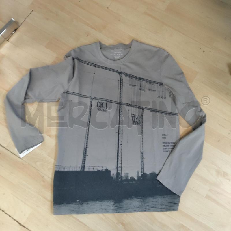 MAGLIETTA UOMO GRIGIA SCRITTE IMMAGINI GRIGIO SCURO CALVIN KLEIN JEANS | Mercatino dell'Usato Domodossola 1
