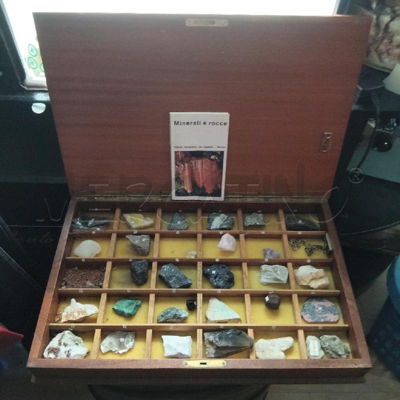 MINERALE SCATOLA VARIO  | Mercatino dell'Usato Domodossola 1
