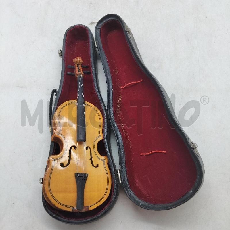 MODELLINO STRUMENTO MUSICALE CORDA | Mercatino dell'Usato Domodossola 1