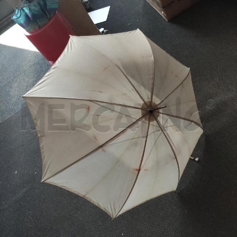 OMBRELLO VINTAGE PANNA  | Mercatino dell'Usato Domodossola 3