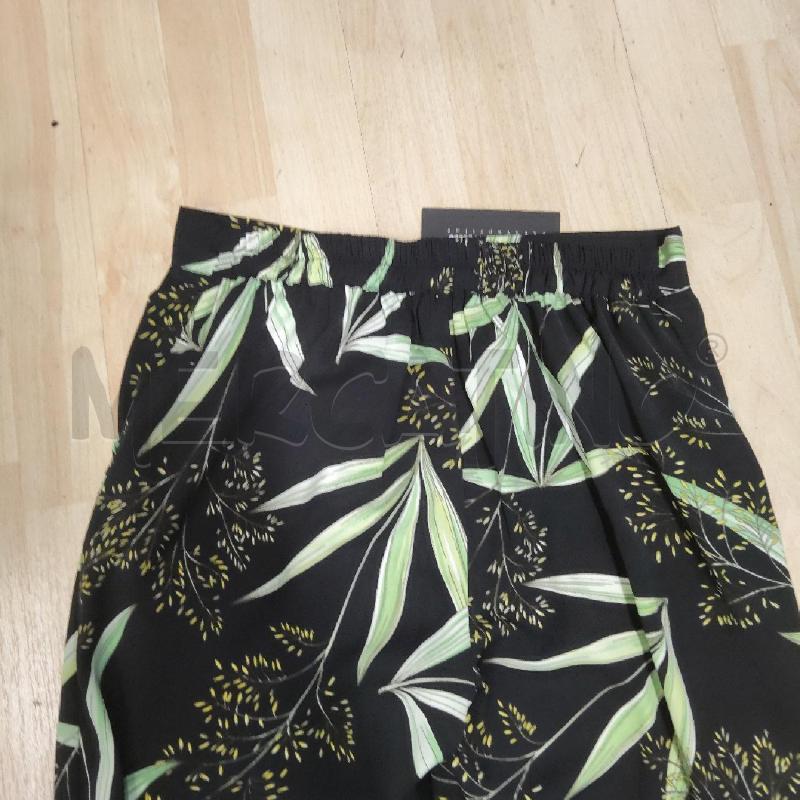PANTALONE DONNA NERO FANTASIA FOGLIE FIORI GUESS | Mercatino dell'Usato Domodossola 3