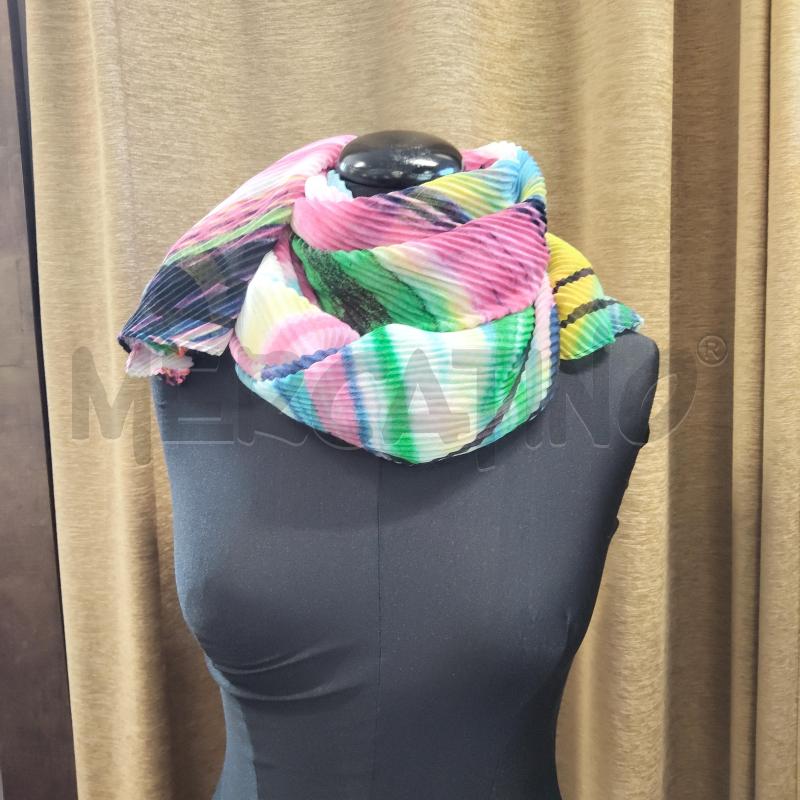 PASHMINA DONNA COLORATA DESIGUAL | Mercatino dell'Usato Domodossola 1