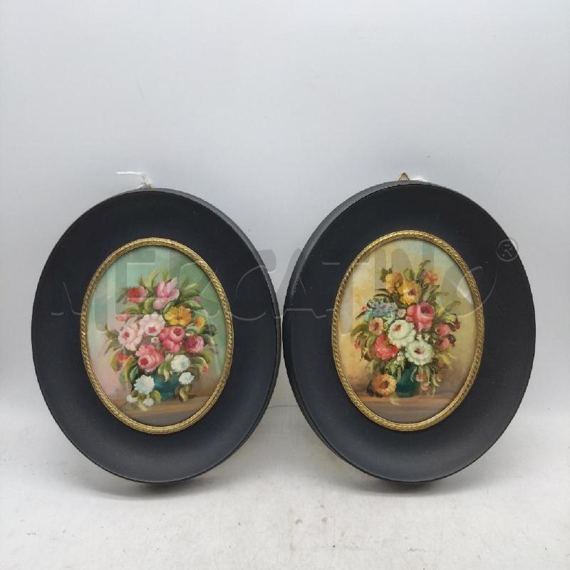 QUADRETTO VECCHIO FIORI OVALE FIORI CORNICE NERA  | Mercatino dell'Usato Domodossola 1