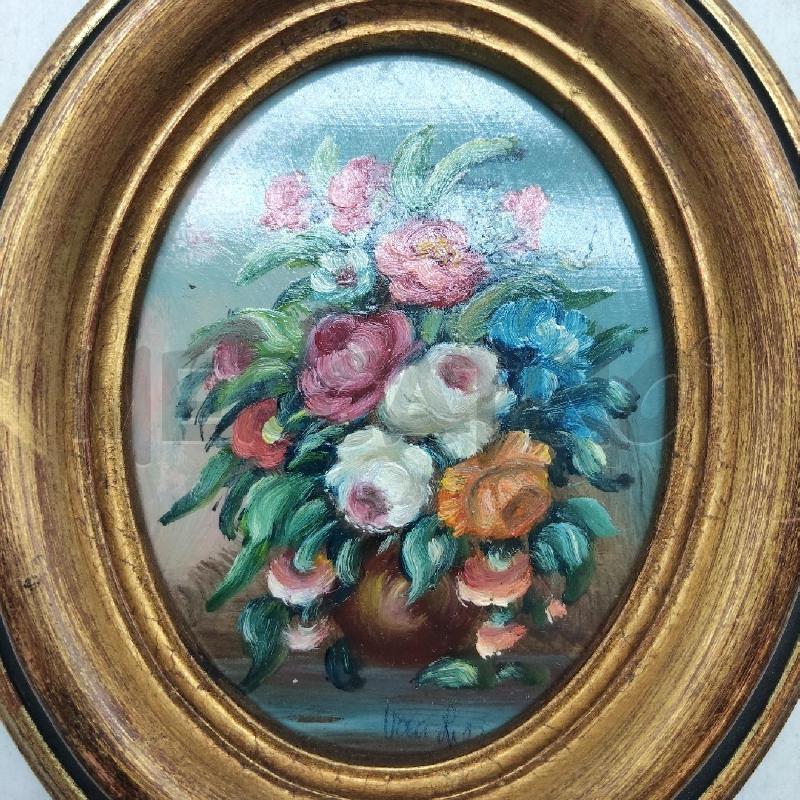 QUADRETTO VECCHIO OVALE FIORI CORNICE NERA ORO  | Mercatino dell'Usato Domodossola 2