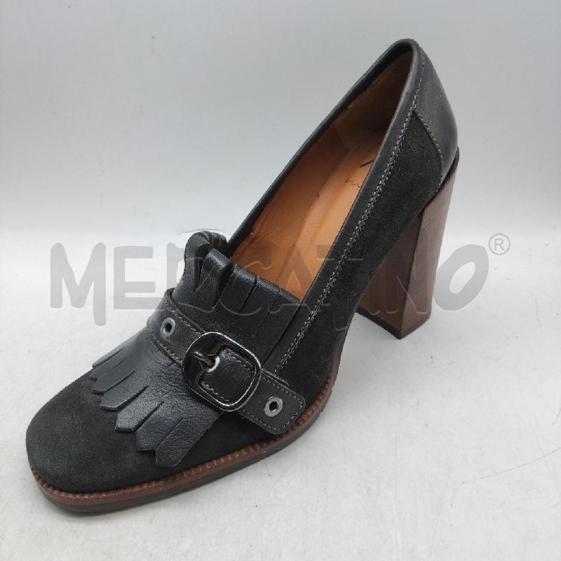 SCARPE DONNA GRIGIO MODELLO INGLESE CON FRANGIA | Mercatino dell'Usato Domodossola 2