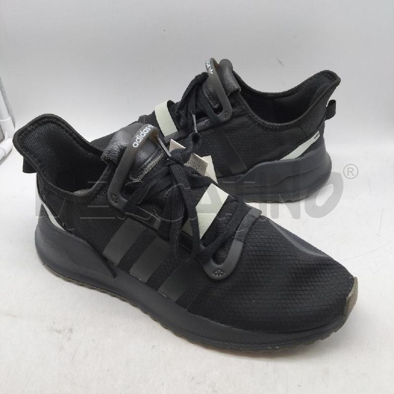SCARPE UOMO ADIDAS NERE  | Mercatino dell'Usato Domodossola 2