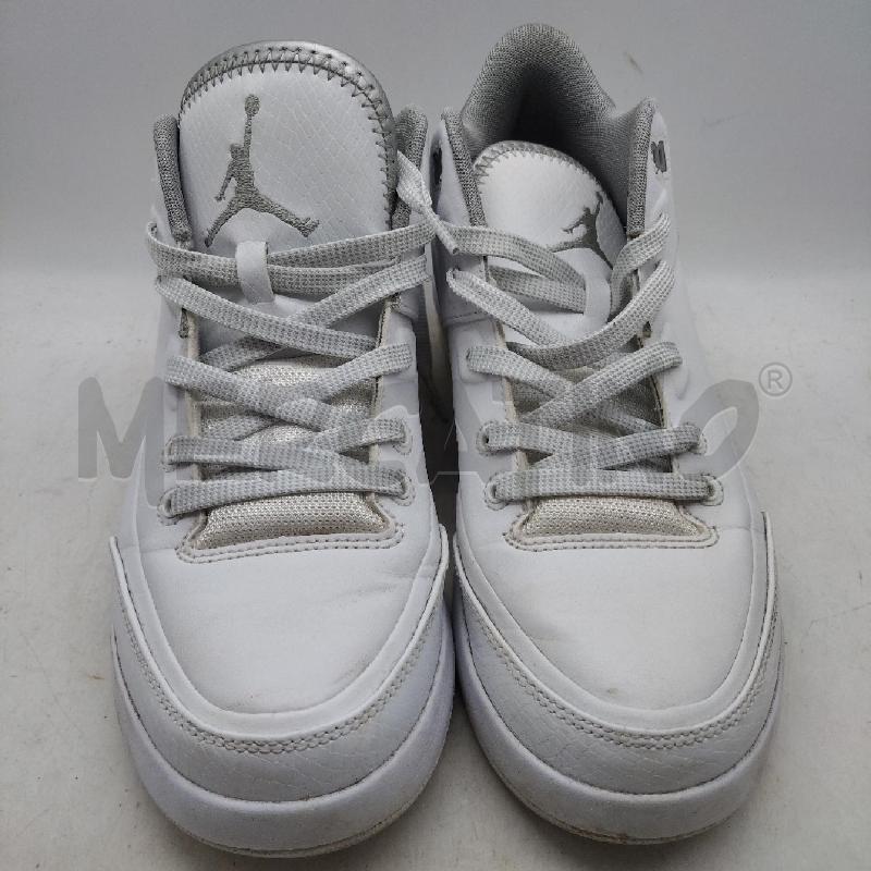 SCARPE UOMO BIANCHE JORDAN | Mercatino dell'Usato Domodossola 1