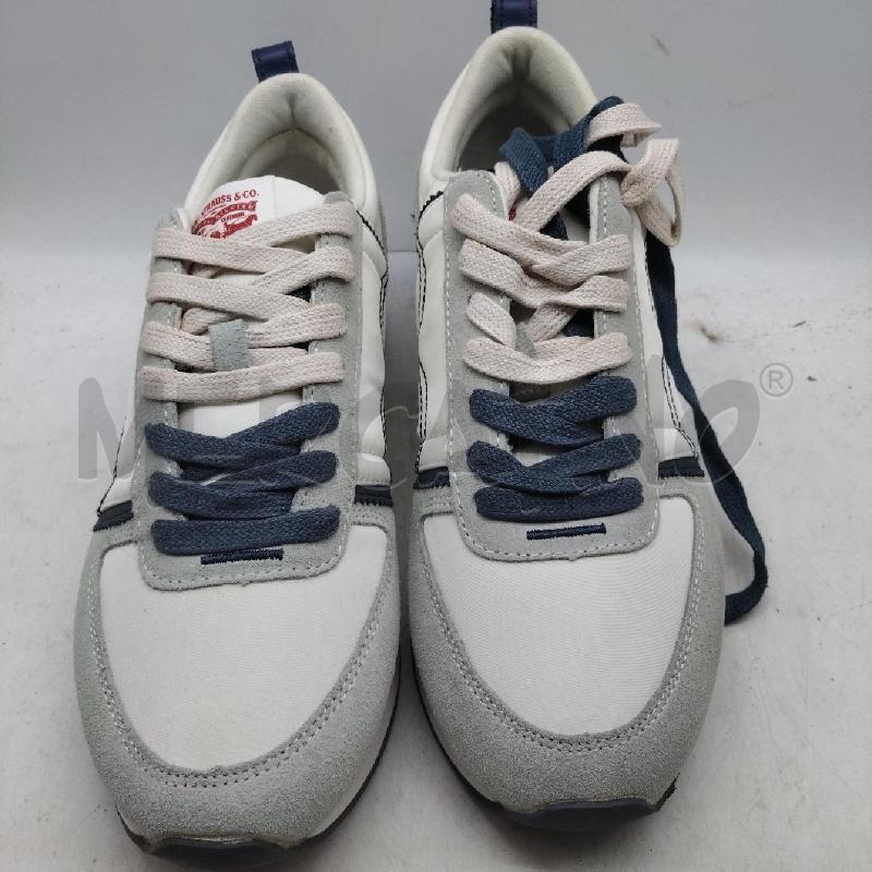 SCARPE UOMO LEVI'S BIANHE LACCI 40 | Mercatino dell'Usato Domodossola 1