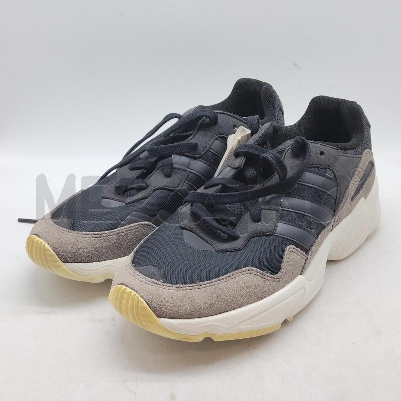 SCARPE UOMO NERE GRIGE ADIDAS | Mercatino dell'Usato Domodossola 1