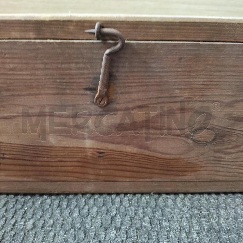 SCATOLA LEGNO CON CHIUSURA FERRO  | Mercatino dell'Usato Domodossola 2