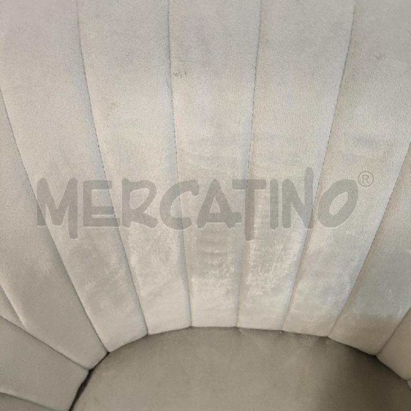 SEDIA IMBOTTITA VELLUTO GRIGIO CHIARO GAMBE NERE  | Mercatino dell'Usato Domodossola 4