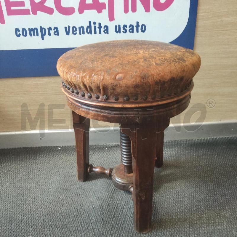 SGABELLO VECCHIO MARRONE SEDUTA GIREVOLE  | Mercatino dell'Usato Domodossola 1