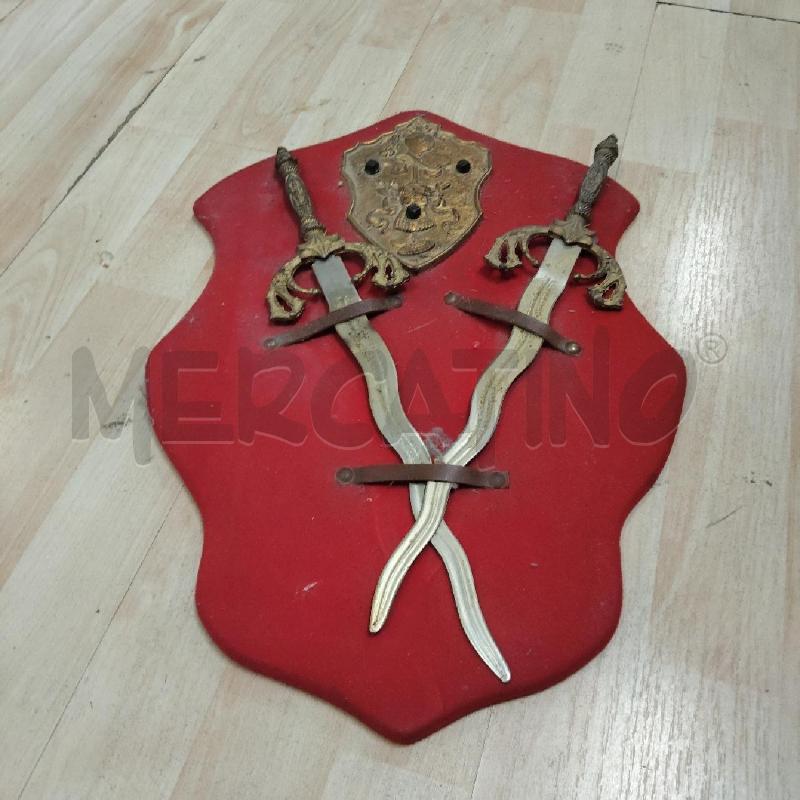 SPADINI OTTONE CON STEMMA SU SCUDO ROSSO | Mercatino dell'Usato Domodossola 3