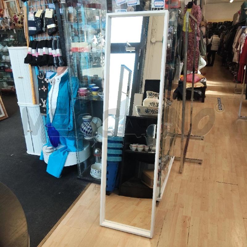 SPECCHIO RETT. CORNICE BIANCA DA PARETE IKEA | Mercatino dell'Usato Domodossola 1