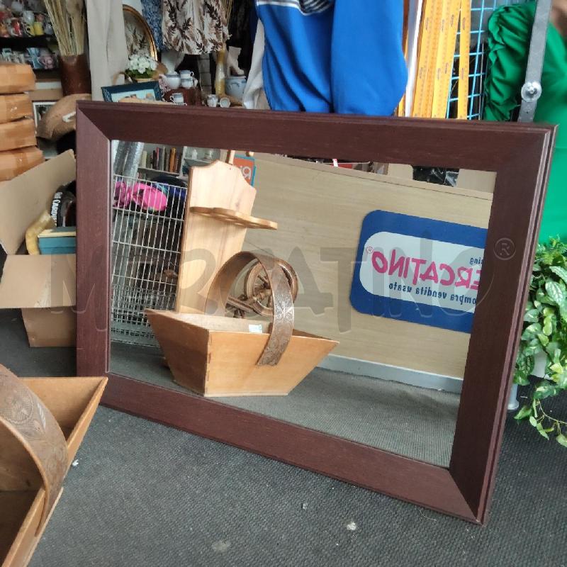 SPECCHIO RETTANGOLARE CORNICE LEGNO SCURO | Mercatino dell'Usato Domodossola 1